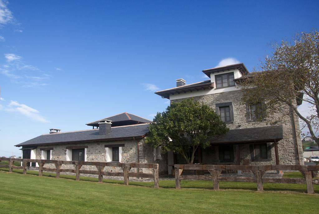 Casa Pacho Apartamentos Rurales Luarca Kültér fotó